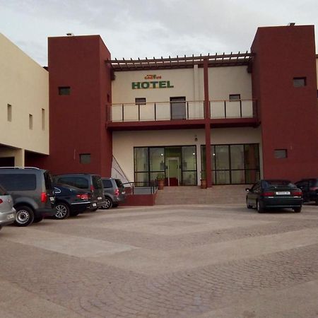 Green Cactus Hotell Benguerir Exteriör bild
